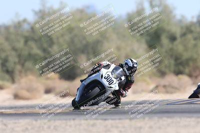 media/Nov-02-2025-CVMA (Sun) [[337aff29ab]]/Race 8-Formula Lightweight Twins Shootout/